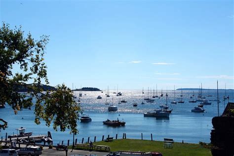 Rockport, Maine: Where Nature's Spell Weaves a Perfect Harmony